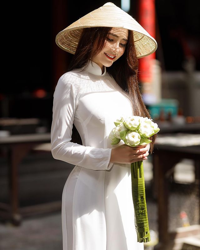 越南女ＤＪ《Jenny Yên》甜美笑颜身材却很火爆-第8张图片