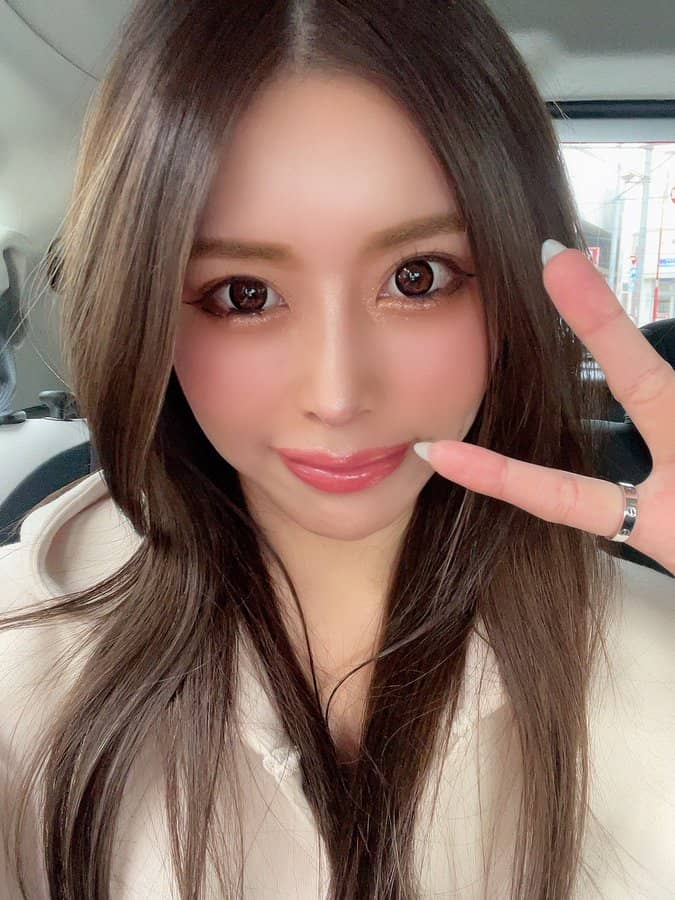 美艳朵姐姐“REMI”推特开张辣照超打扑克朵放送！