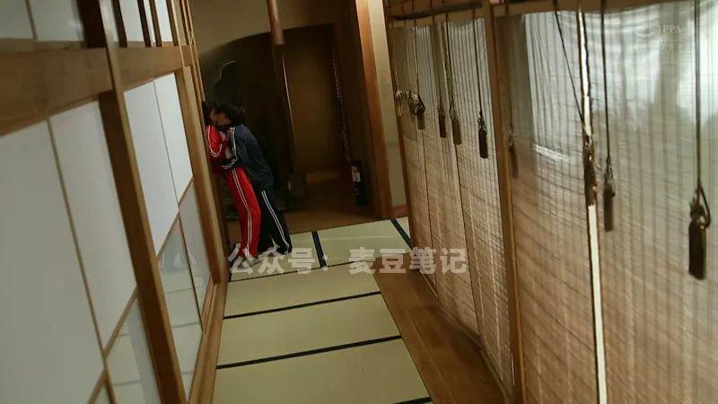 SHKD-878：和学生同住一屋的阿婆女教师川上奈奈美被半夜袭击